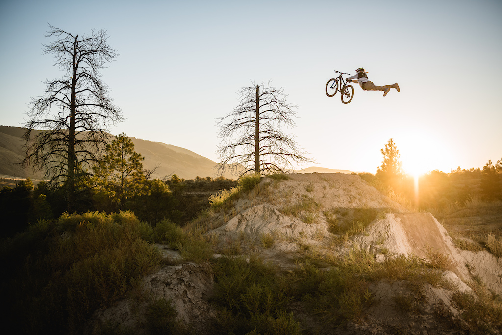 Reilly Horan throwing a huge superman double seat grab at 8am in kamloops. What more need be said?