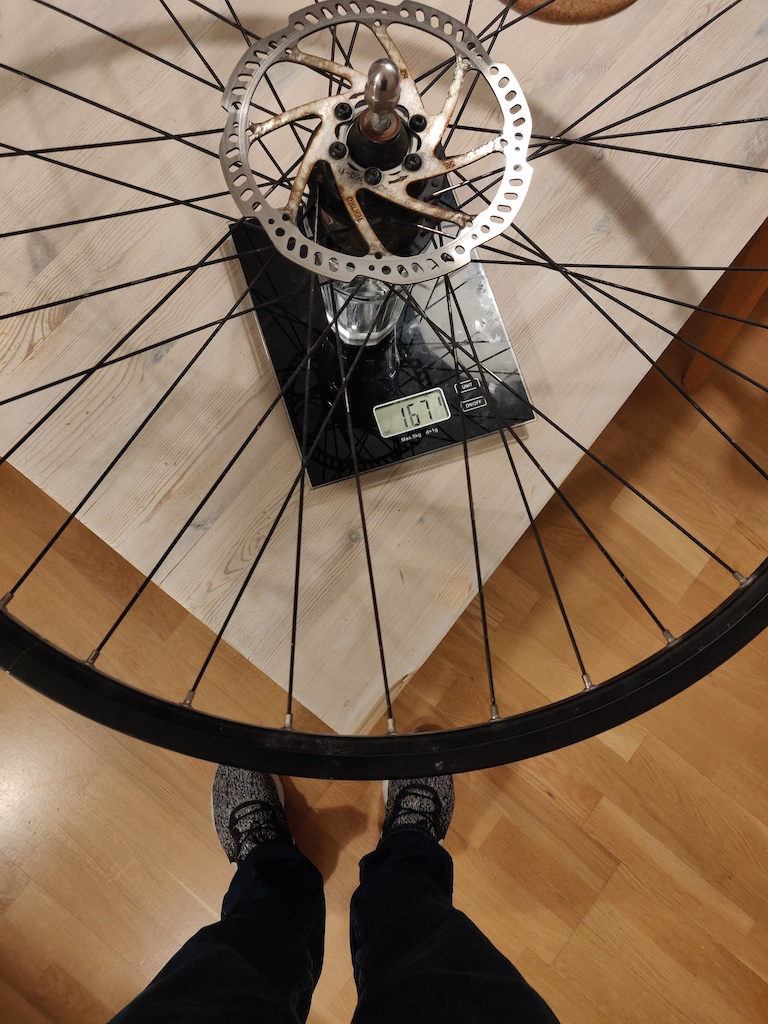 Front wheel with rotor 1671g