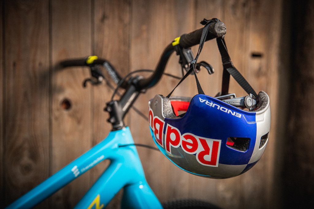 endura danny macaskill helmet