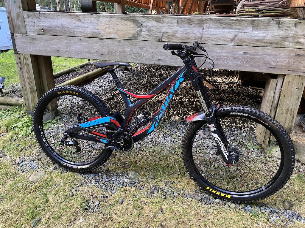 2017 Devinci Wilson Carbon