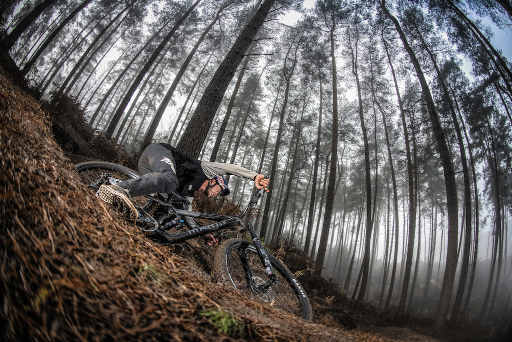 27.11.20.
Woburn Sands,
Rider: Matt Jones.

PIC © Andy Lloyd
www.andylloyd.photography