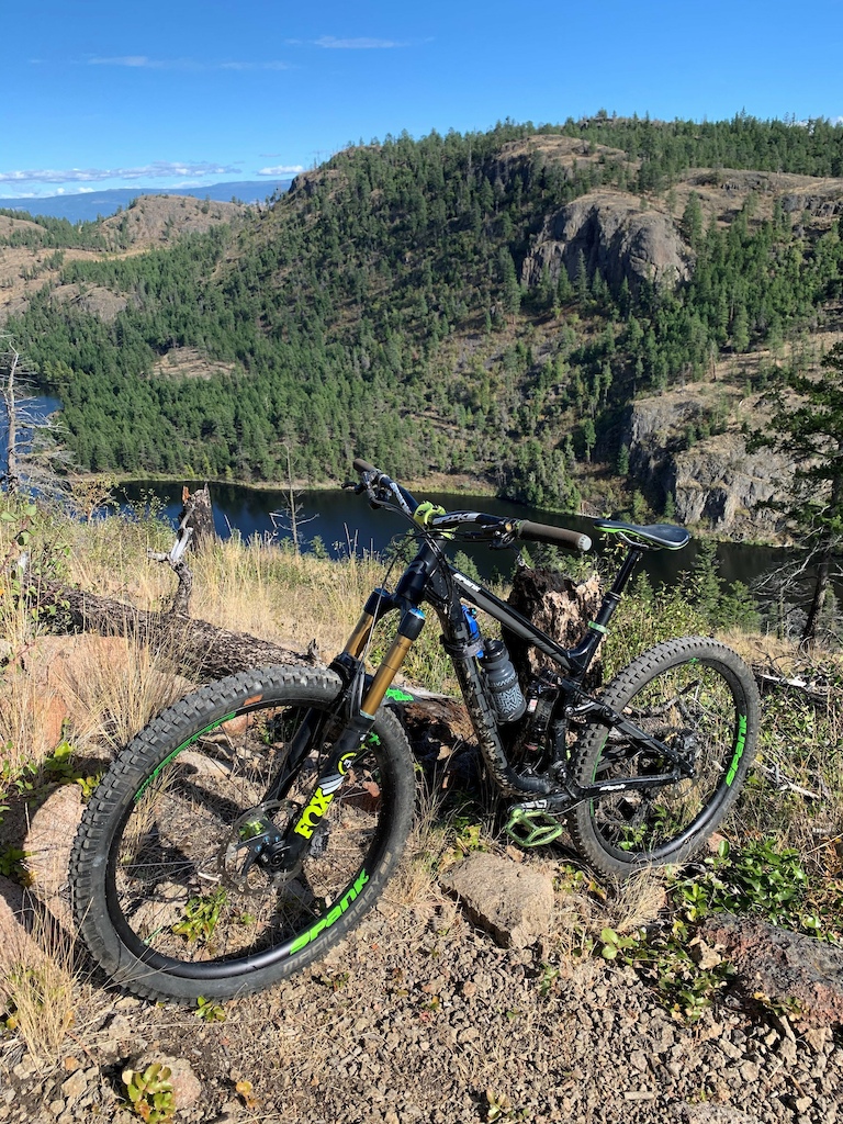Trail: No Left Turn Unstoned, Rose Valley, West Kelowna