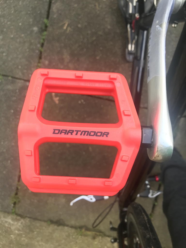 Dartmoor Cookie pedals