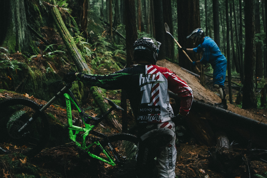 Sam Hill and Thomas Vanderham ride the north shore for the movie 'Follow Me'
