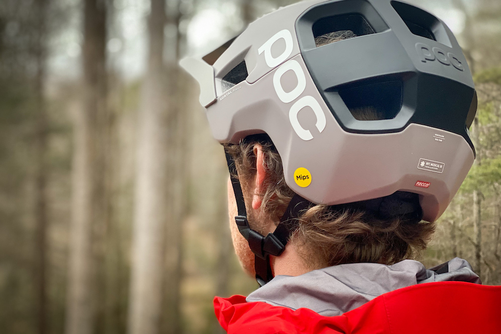 Review: POC's New Kortal Race MIPS Helmet - Pinkbike