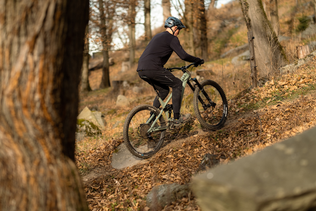 Privateer 141 Review

Photo: Kifcat / Shaperideshoot