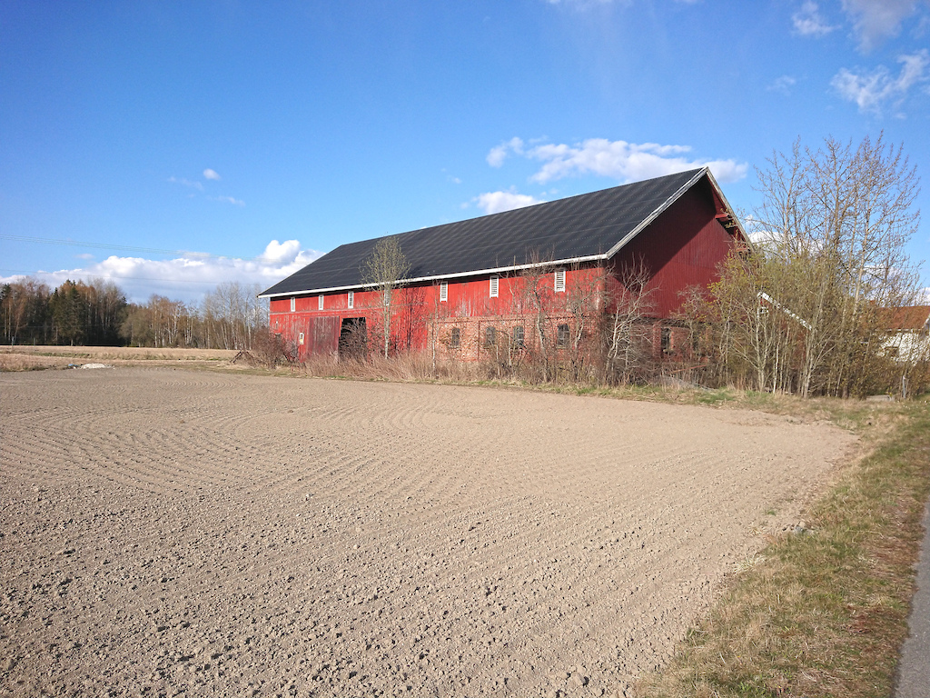 Hon Farm, Askim