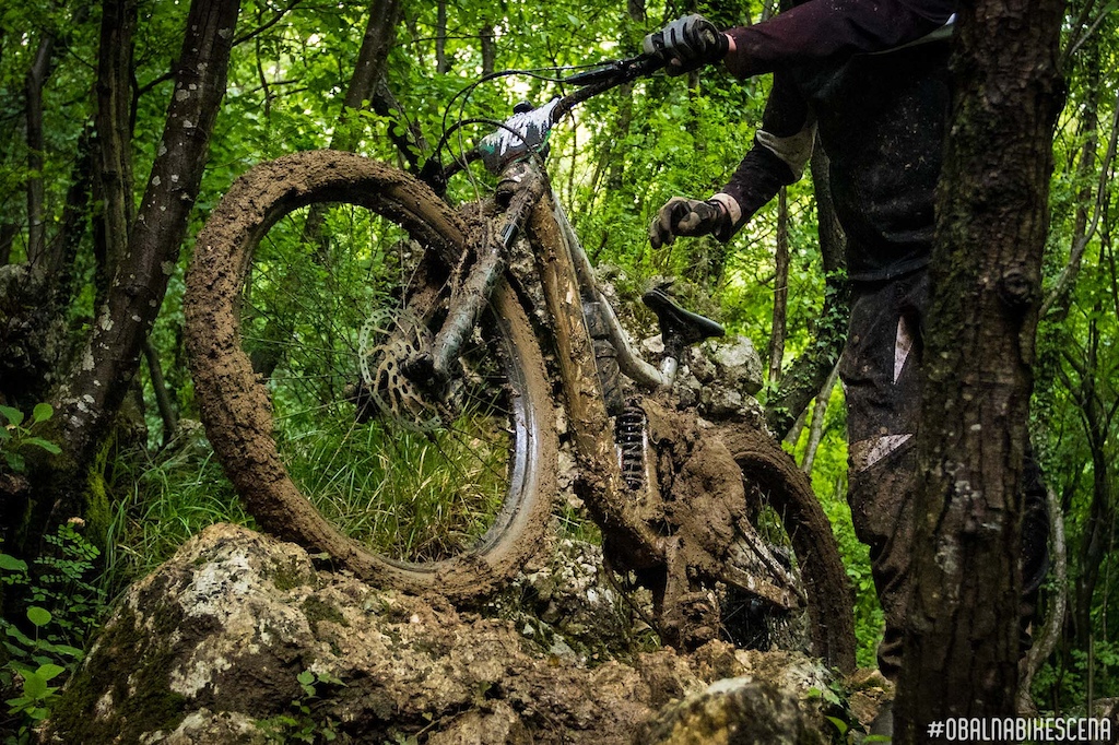 Some get stuck sooner than others... 2021 Kamplc Enduro race, the first of SloEnduro series.