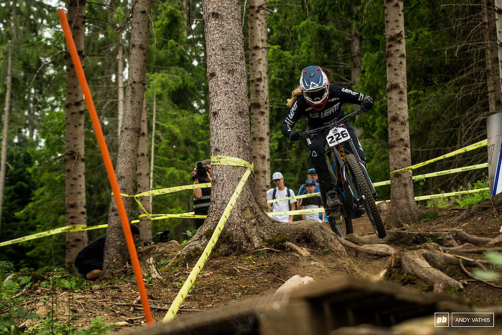 Abigail Hogie smashing roots into eighth.