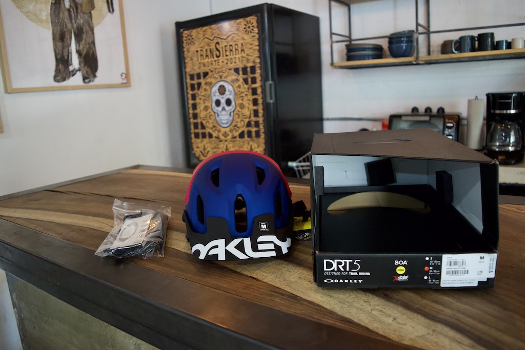 OAKLEY DRT5 
Shoot for MTB Enduro at the Transierra Norte House. 
PC: Juan Francisco Garza Elenes