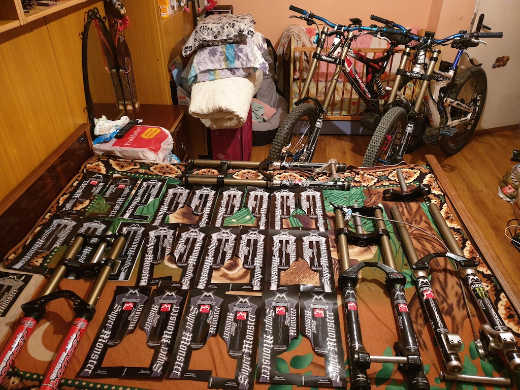 Marzocchi monster