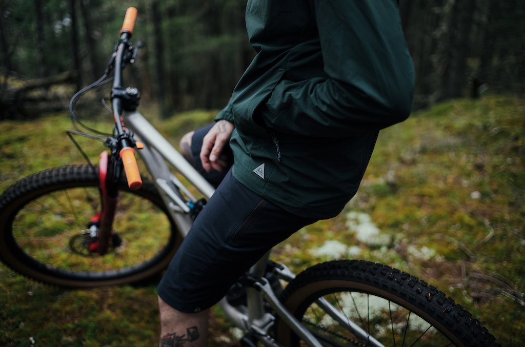 PNW Components Launches MTB Apparel Line with Lifetime Warranty - Pinkbike