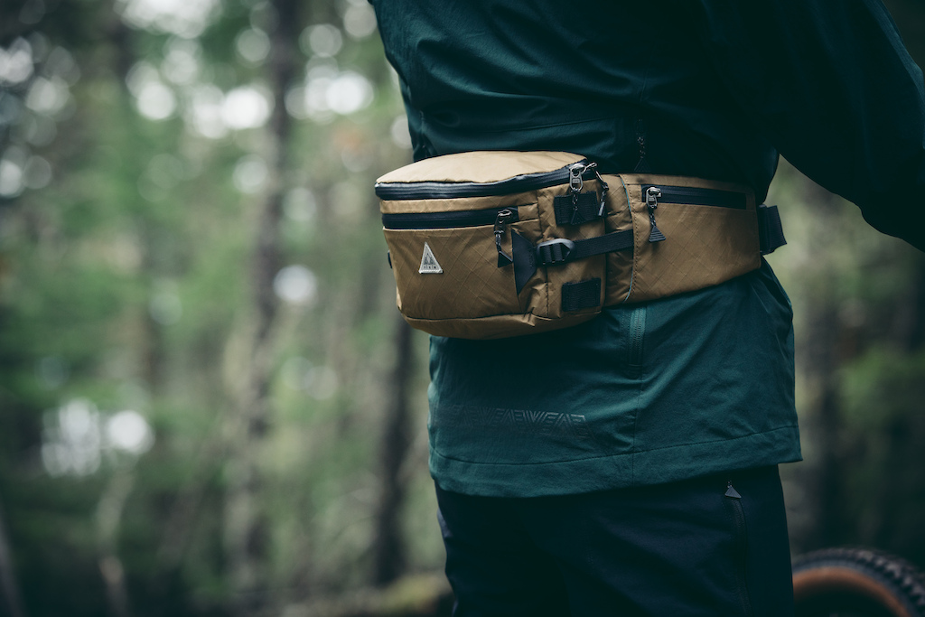 Meet the newest member of the PNW Components family the Rover Hip Pack. A booster shot of trail storage with plenty of pockets to keep your items organized paired with a cozy back panel that supports the ol lumbar and a smart adjustment system that feels like the type of embrace you never want to leave.