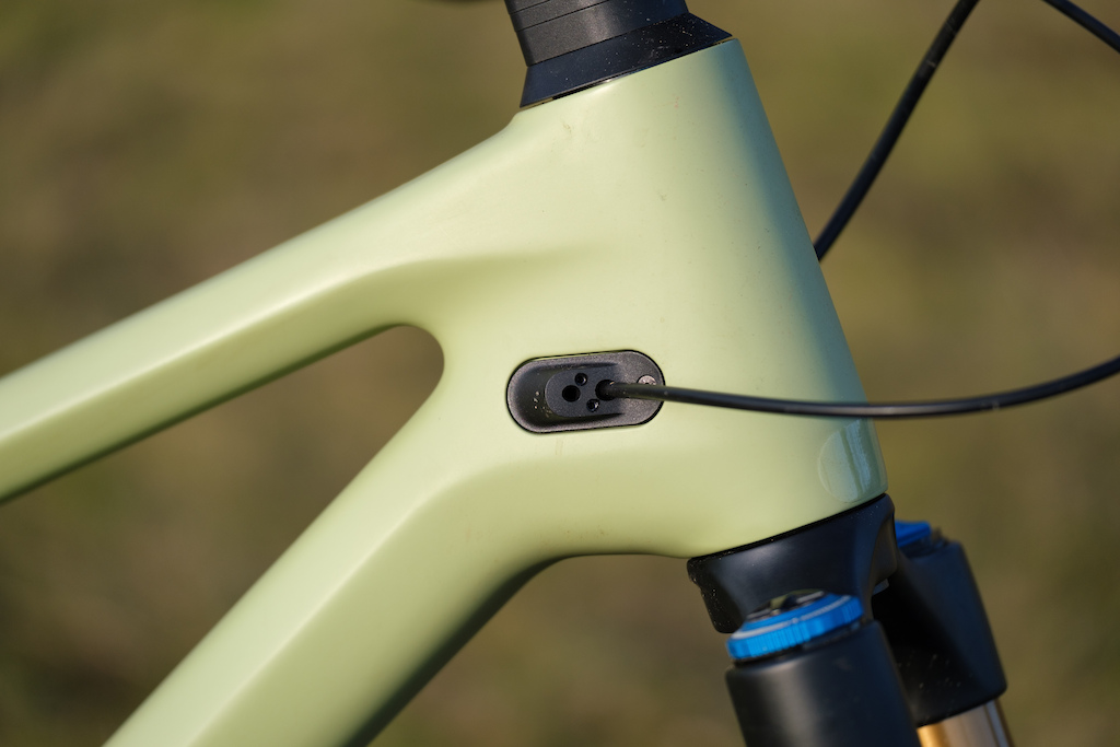 First Ride: 2022 Canyon Spectral 125 - A Trail Bike With