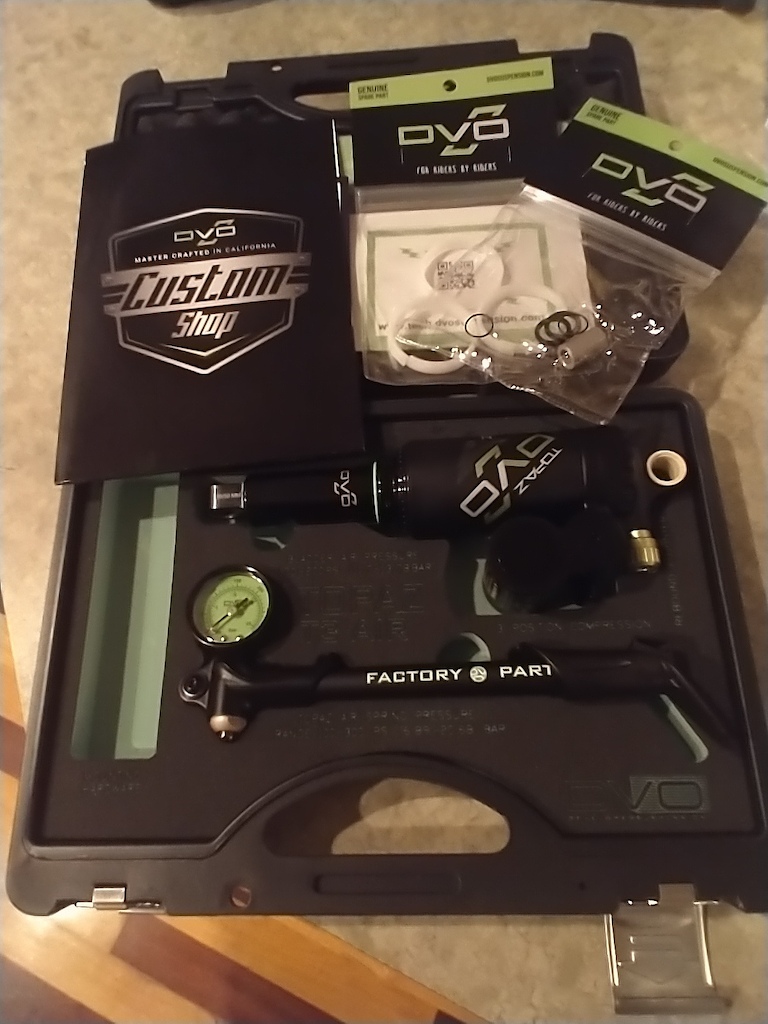 2022 Topaz 2 for the Stumpjumper Evo