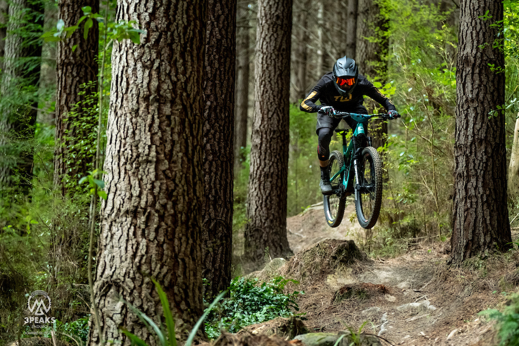 Pine sales mountain enduro