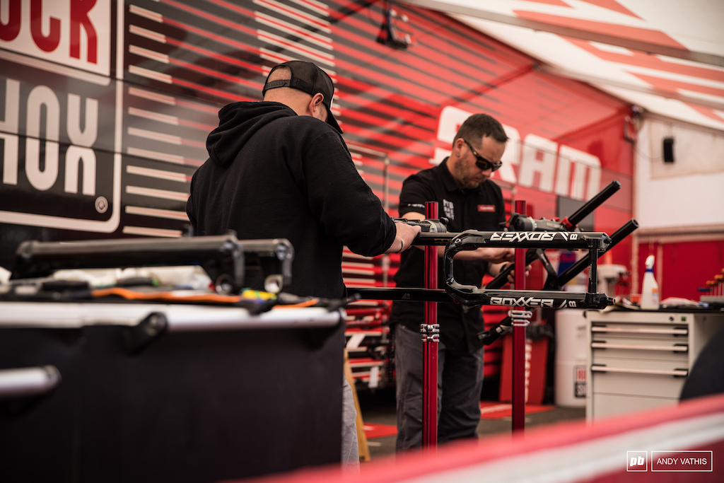 Something new cooking up at the SRAM pits.