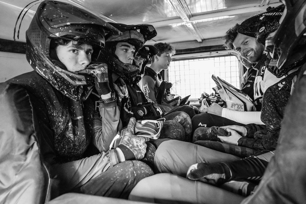 I'm not sure if the riders were scared in the back of the Pearce uplift Landrover or just focused on their riding. That being said Jay Williamson seemed to be having a good time
