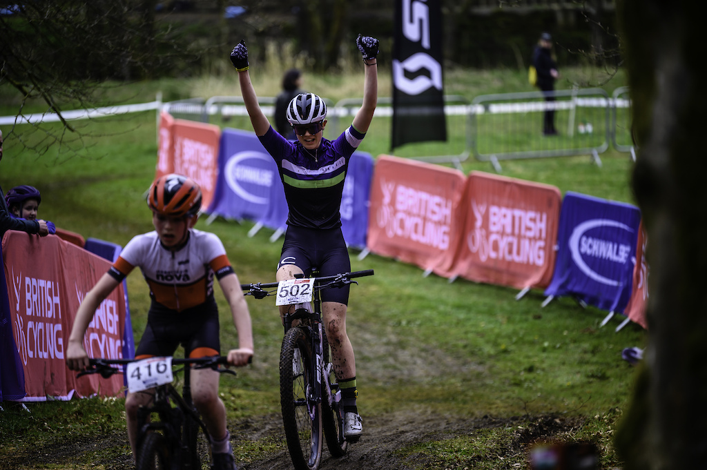 Hands up if you won your race! Aelwen Davies taking the win in the 13-14 women's field for the RR23 team.