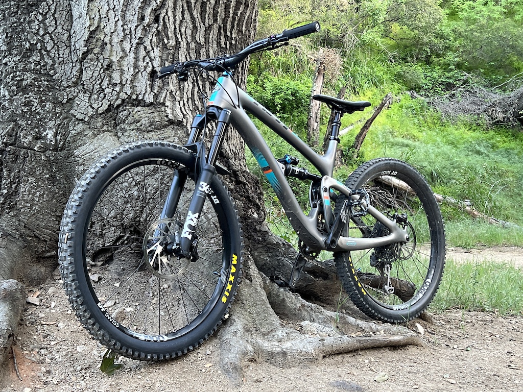 Yeti SB6