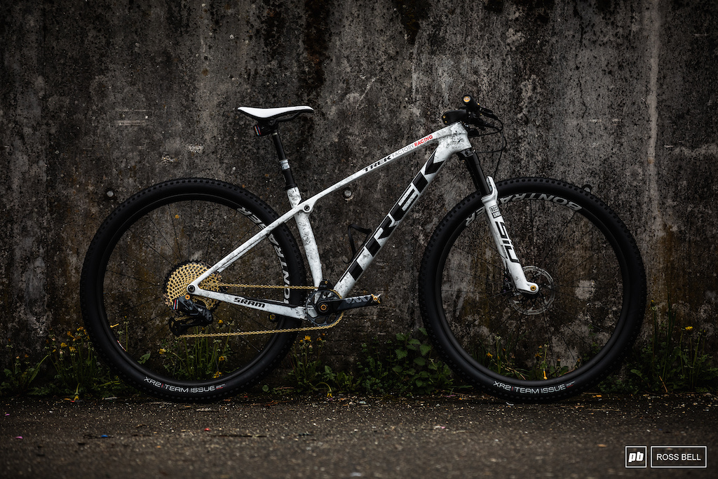 Jolanda Neff tried the Trek Procaliber in practice but opted for her Supercaliber instead.