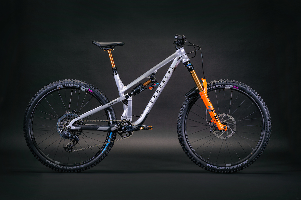 Commencal full suspension mountain bike sale