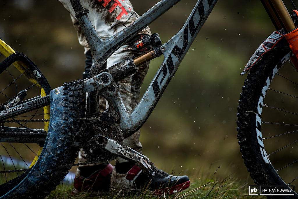 No bad days up at Fort William. Except when this kind of thing happens to you probably.