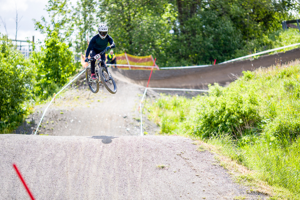 Saturday Morning practice during round 2 of The 2022 4X Pro Tour at Bikepark Winterberg Winterberg Germany on May 28 2022. Photo Charles A Robertson