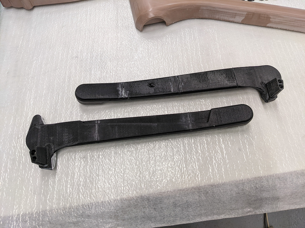 seat stay moulds: all glued up. One is printed from PLA, one from PET-G. couldn't find a difference in behaviour