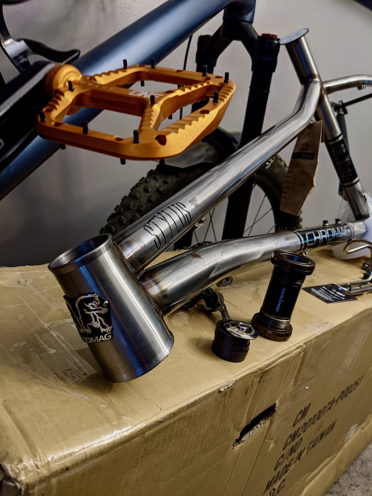 Chromag Stylus raw (Rawr) frame