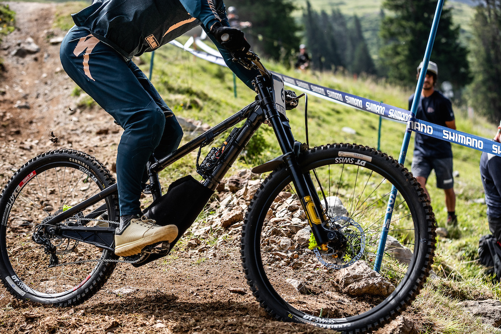 Spotted Specialized Demo Prototype Lenzerheide DH World Cup