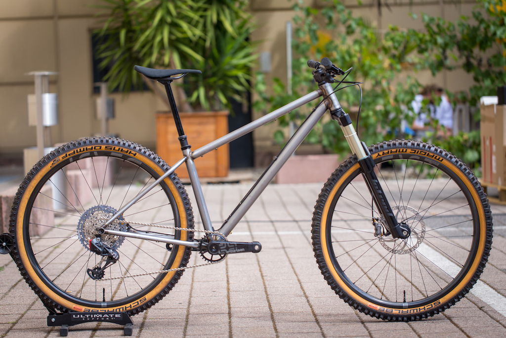 Dinolfo Cycles Beast Components