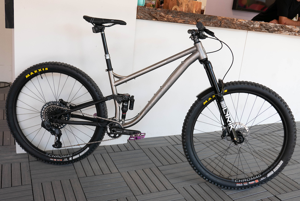 The fact that Chromag are working on a new line of full suspension bikes isn't exactly a secret, but the appearance of this Darco Ti was a surprise.