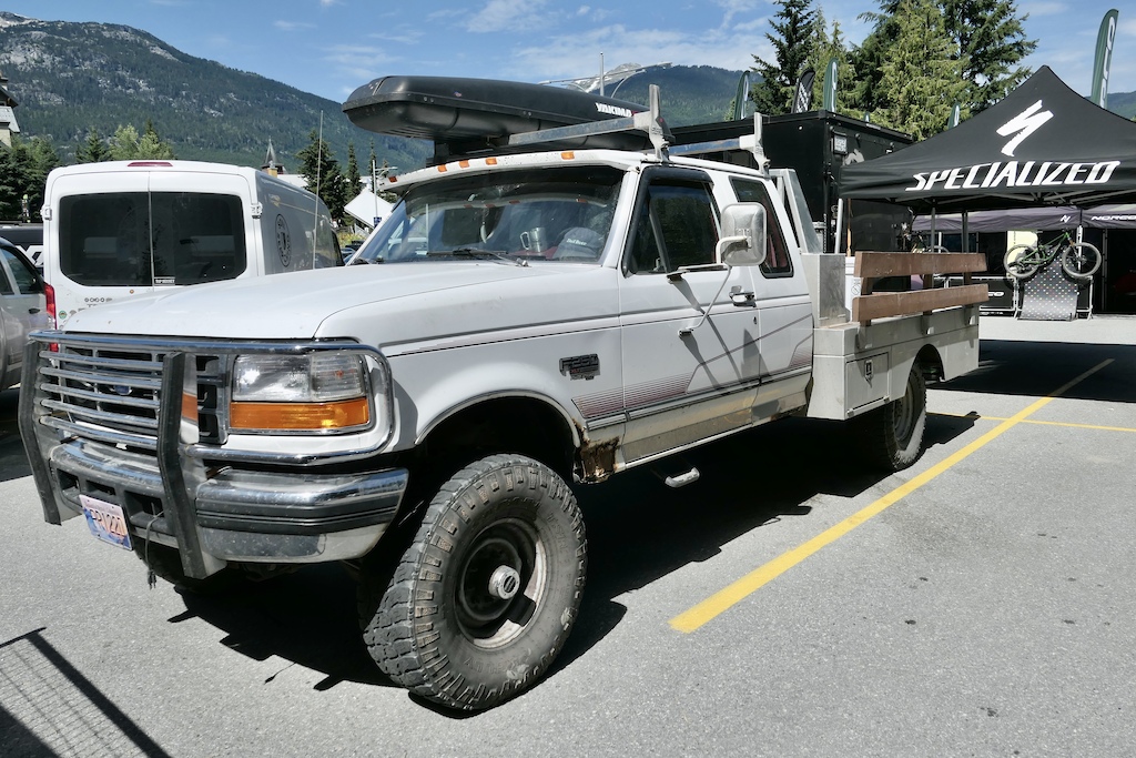 Fry-bird is the locomotive in the Free Radicals trail digging tour train. The 1994.5 Ford F-250 7.3L Veggiestroke runs on used restaurant deep fryer oil, gets 17L/ 100km while towing their custom trailer, and features a custom-built aluminum flat deck and tank.

1994.5 Ford F-250 
~196,000km
7.3L 
An impressive 17L/100km towing
Red interior