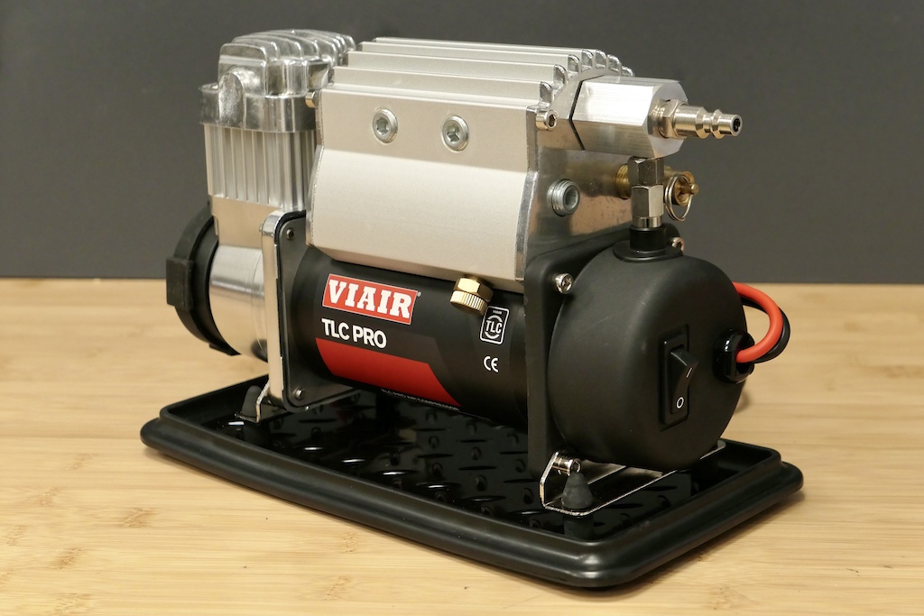 Mini 12 Volt Air Compressor (280 PSI)