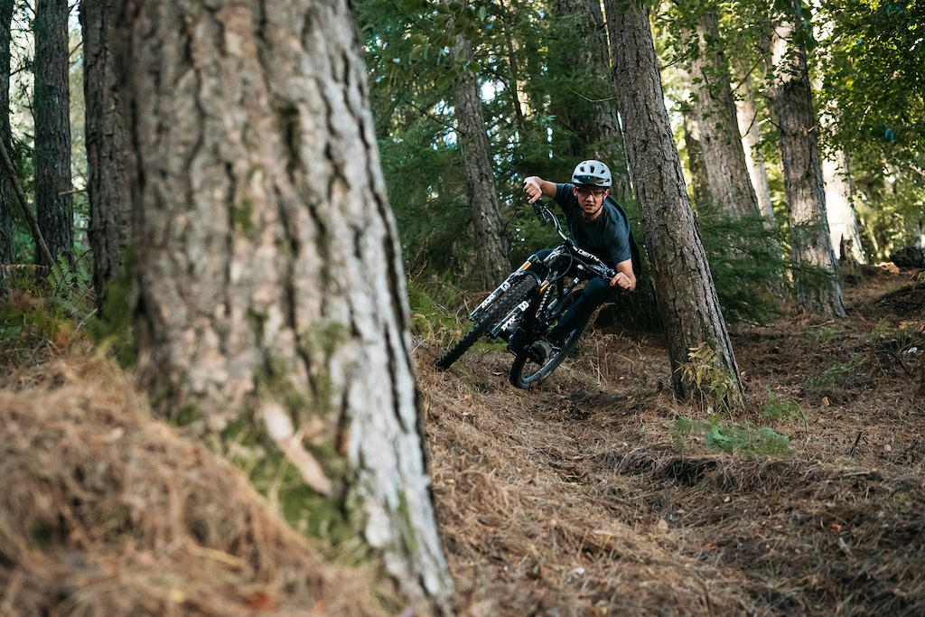 Ian Lean Photo. Joel Anderson filming with TommyC for Juice Lubes Home to Roost.