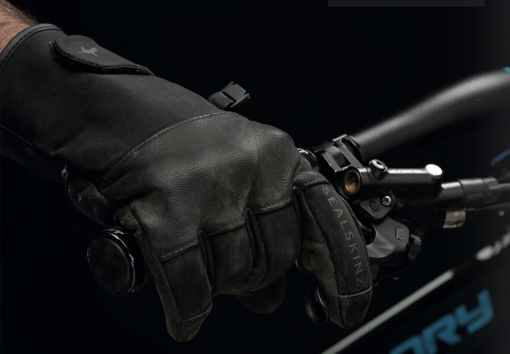 Sealskinz on sale motorcycle gloves