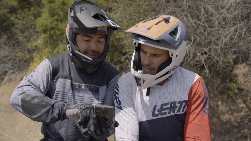 Video: How To Jump with Juan Pablo Raba - Pinkbike
