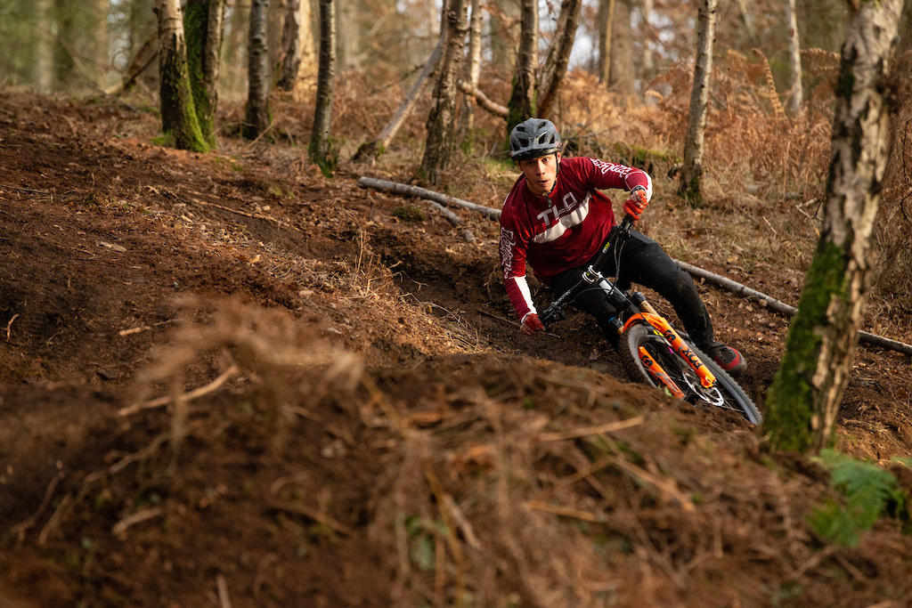 Fergus Ryan rides is Privateer 161 in 'Regression' https://www.privateerbikes.com/collections/privateer-161