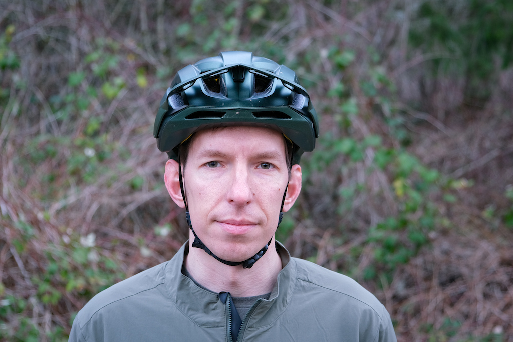 Review: Troy Lee Designs' New Flowline Helmet - Pinkbike
