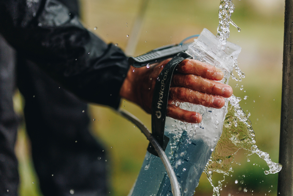 HydraPak Expands Innovative Hydration Reservoir Lineup Pinkbike