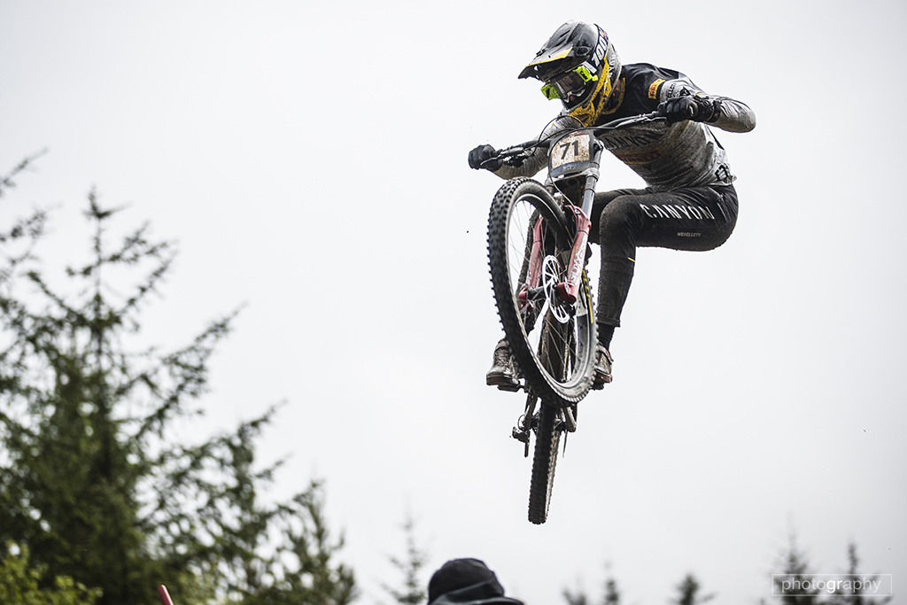 @garyreevesphoto
Antoine Pierron Canyon Collective Pirelli
Mercedes UCI World Cup # 2 Fort William
2022