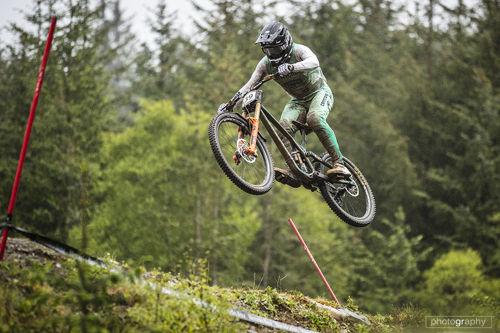 @garyreevesphoto
Greg Williamson 100% Commencal
Mercedes UCI World Cup # 2 Fort William
2022
