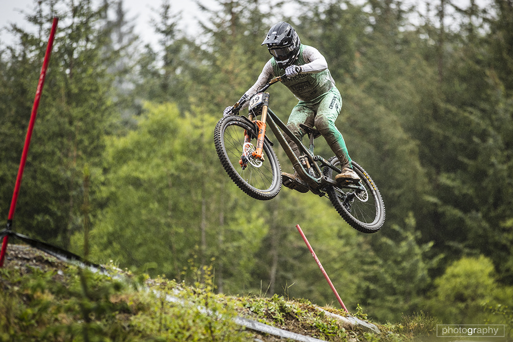 @garyreevesphoto
Greg Williamson 100% Commencal
Mercedes UCI World Cup # 2 Fort William
2022