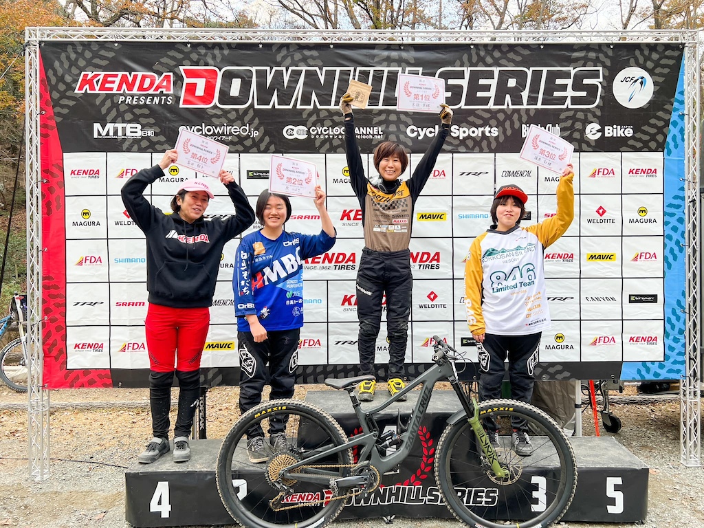 Japan DH Women no 5th lady on the podium because only 4 compete