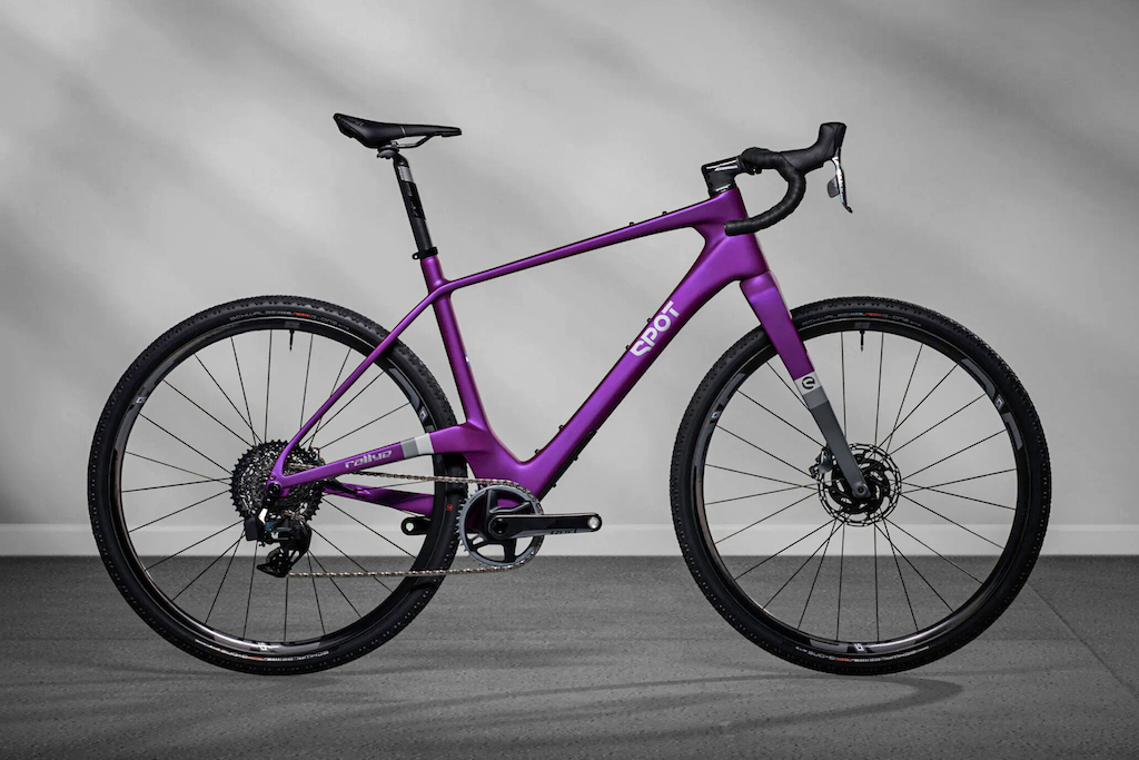 Gravel discount bike pink