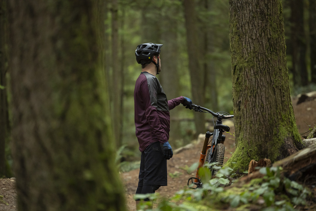 Thomas Vanderham on Vancouver s North Shore BC. Photo by Sterling Lorence