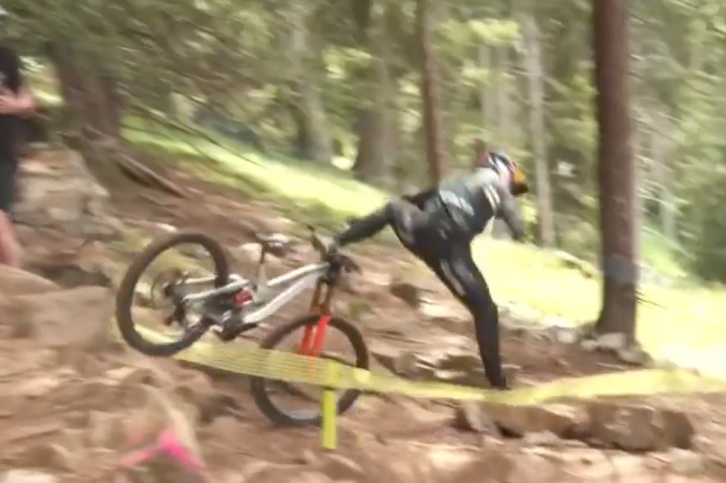 Aaron Gwin DH Action Video - Pinkbike