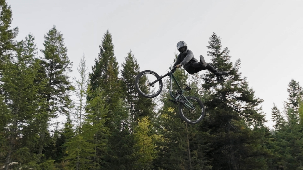 Video: Rowdy Flow in Montana’s Gem - The Legacy Bike Park - Pinkbike