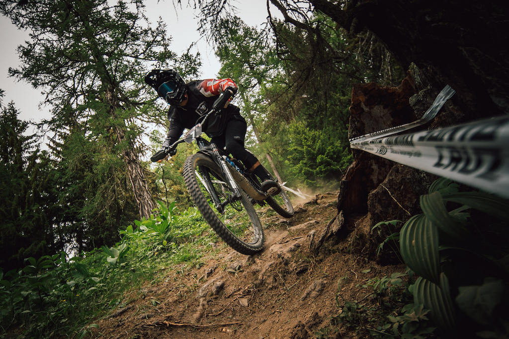 Video & Race Recap: Swiss Enduro Series Leukerbad - Pinkbike